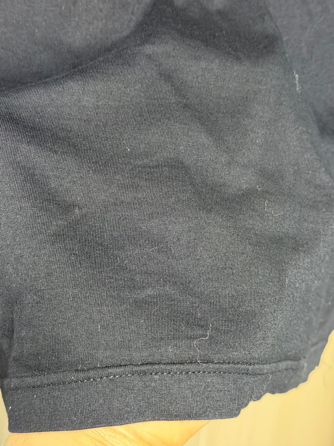 [M] 프라다 나일론 포켓 반팔티셔츠 상품이미지4