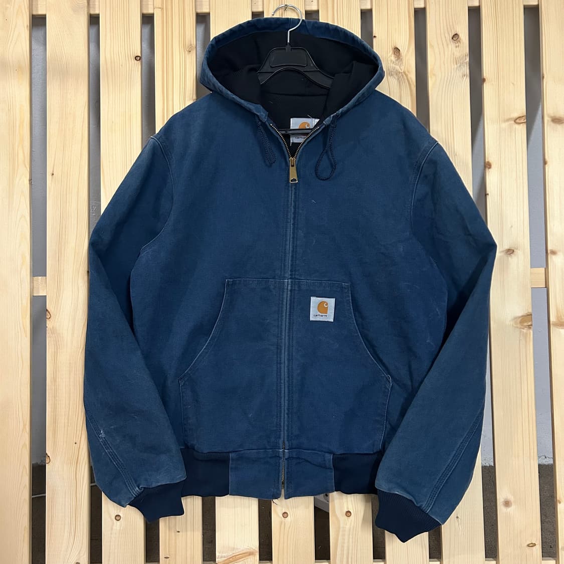 (M) 칼하트 J03NVY 데님 액티브 자켓  상품이미지1