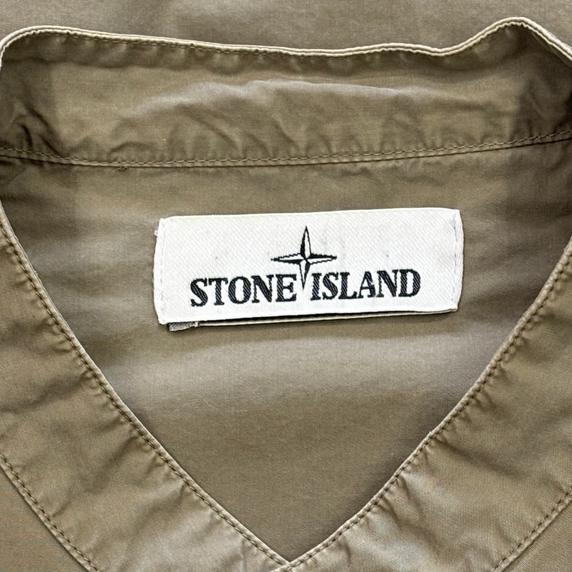 100 스톤아일랜드 19ss 베이지 셔츠 상품이미지4
