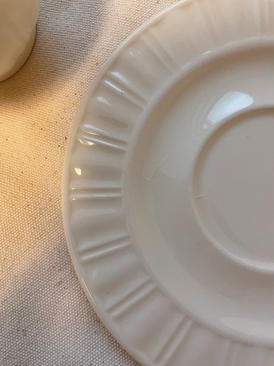 프리미엄 화이트 포슬린 양각음각 커피잔 찻잔 아스티에풍 상품이미지5