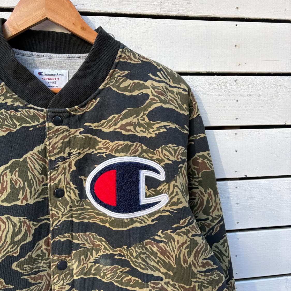 Supreme x Champion 슈프림 x 챔피온 카모 자켓 상품이미지2