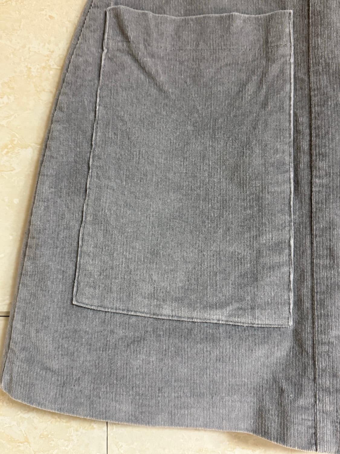 1회 착용) 그레이 모직 스커트 상품이미지4