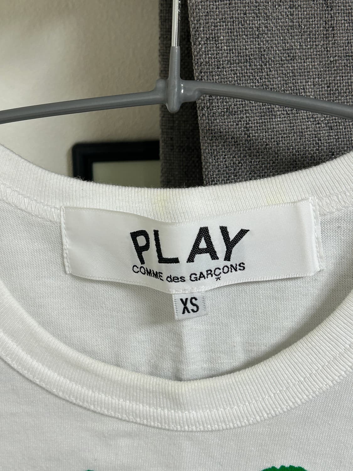 플레이 꼼데가르송 그린 더블 하트 티셔츠 상품이미지2