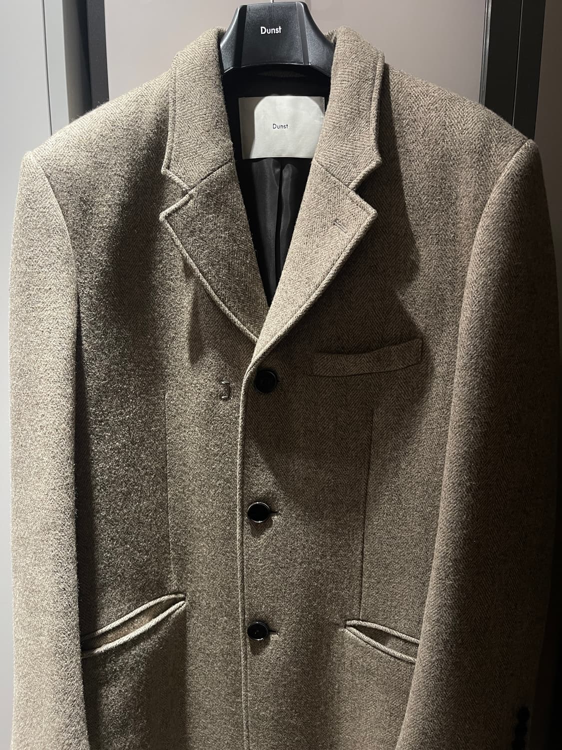 던스트 롱코트 헤링본 베이지 상품이미지5