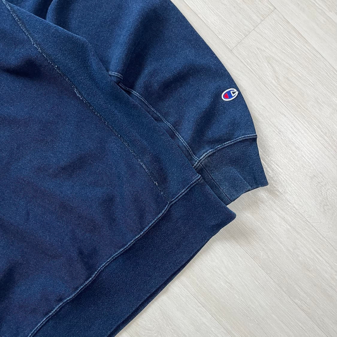 Champion . 챔피온 리버스위브 인디고 맨투맨 상품이미지4