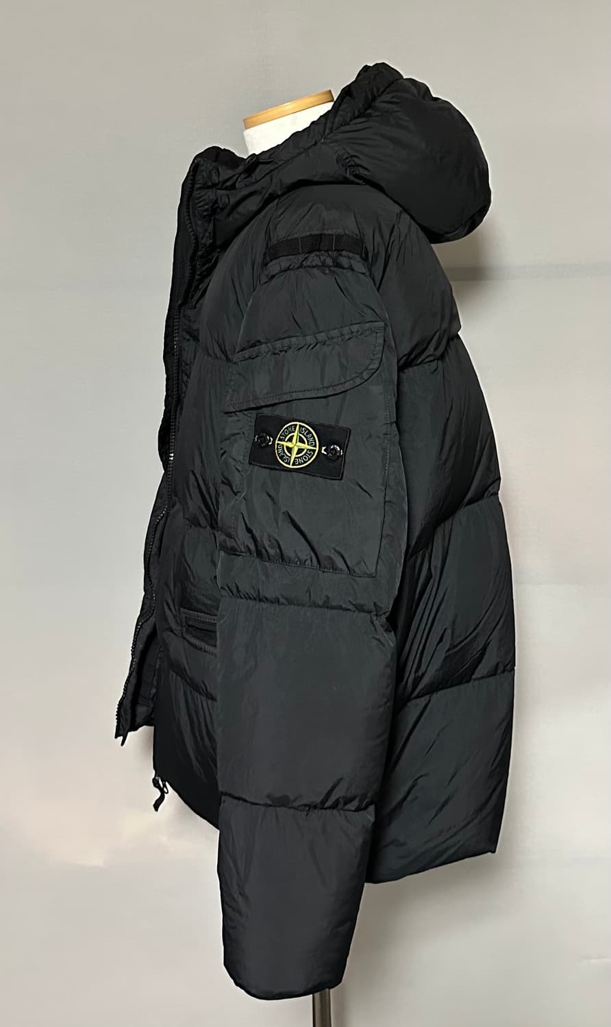 22fw 스톤아일랜드 패딩  상품이미지2