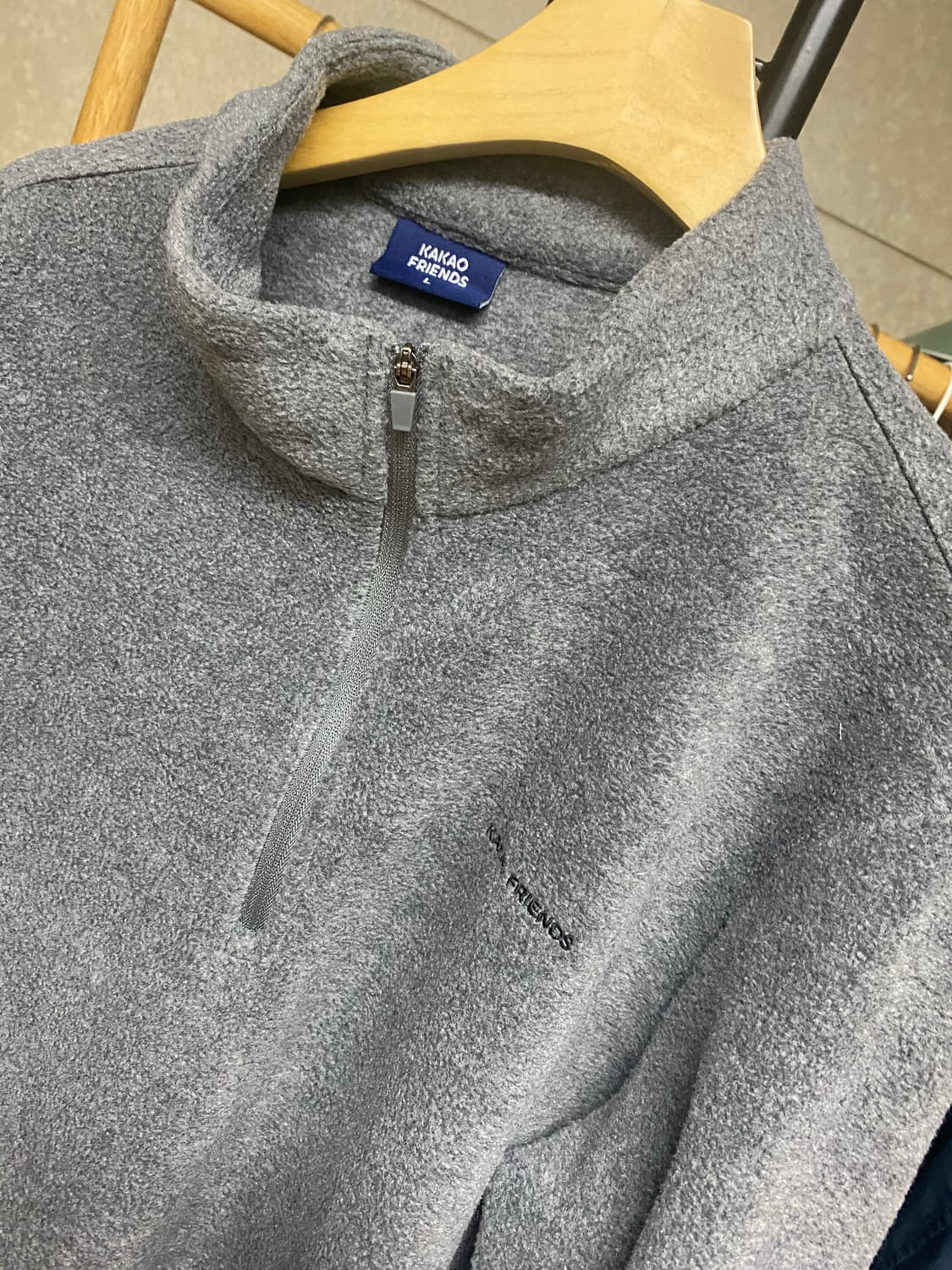 카카오프렌즈 하프집업 L 회색 상품이미지5