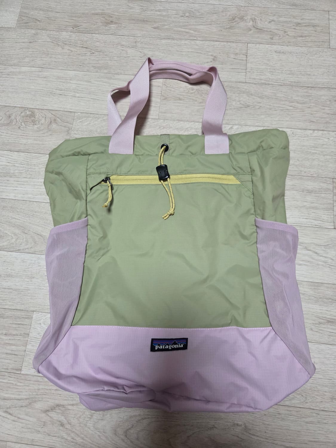 (새상품) 파타고니아 라이트웨이트 투웨이 가방 상품이미지1