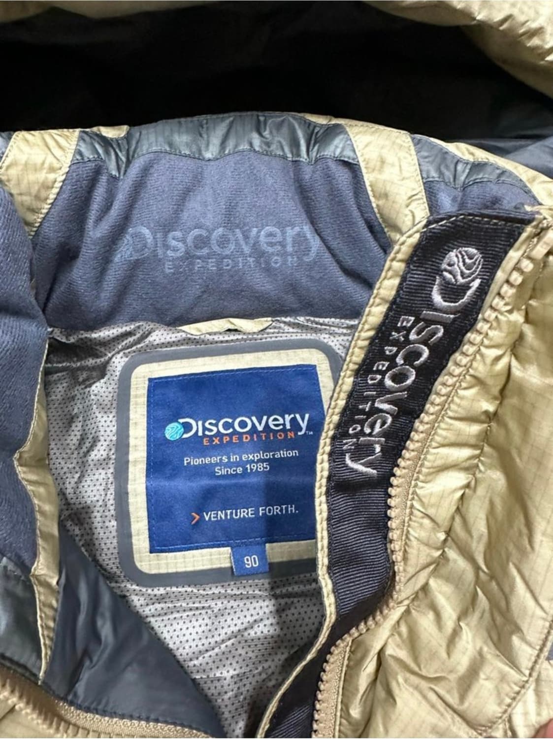 디스커버리 다운 숏패딩 상품이미지8