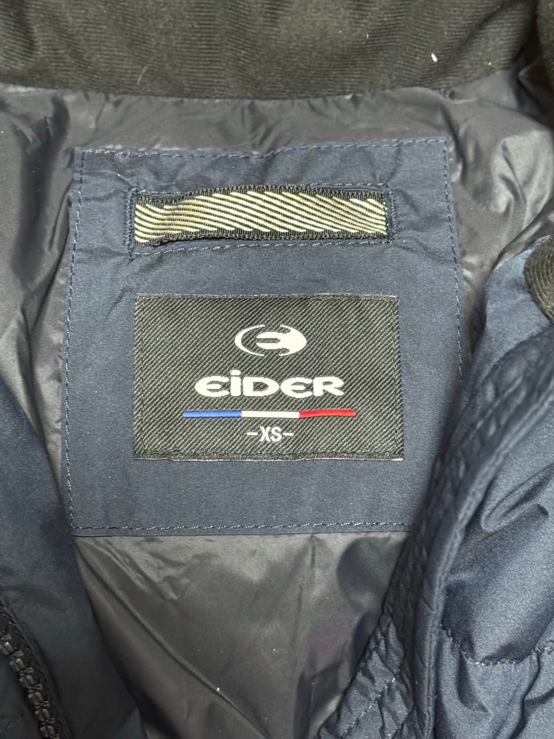 아이더 네이비 헬리오 숏패딩  상품이미지3