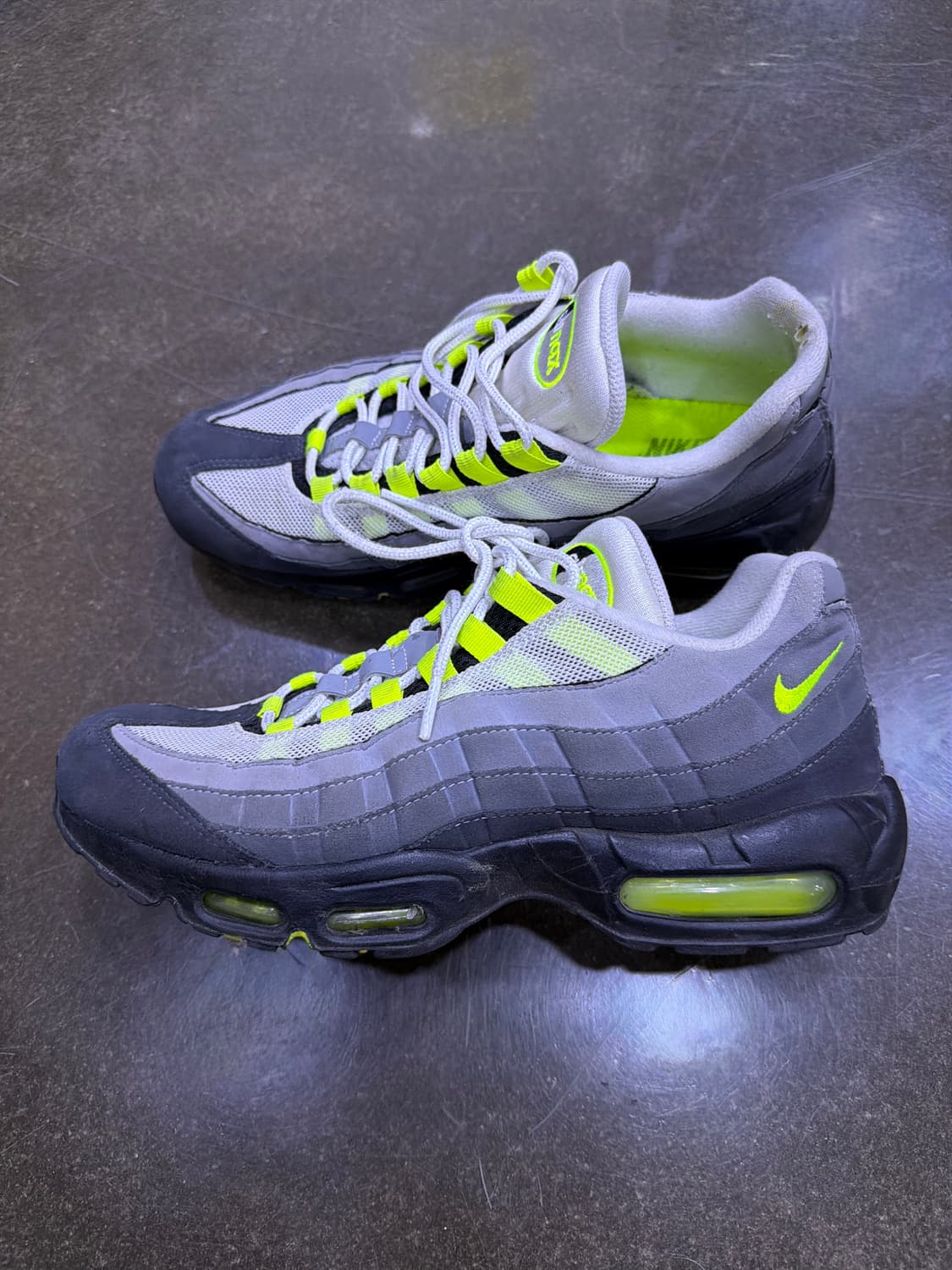 나이키 에어맥스 95 형광 네온 빅버블 275 상품이미지6