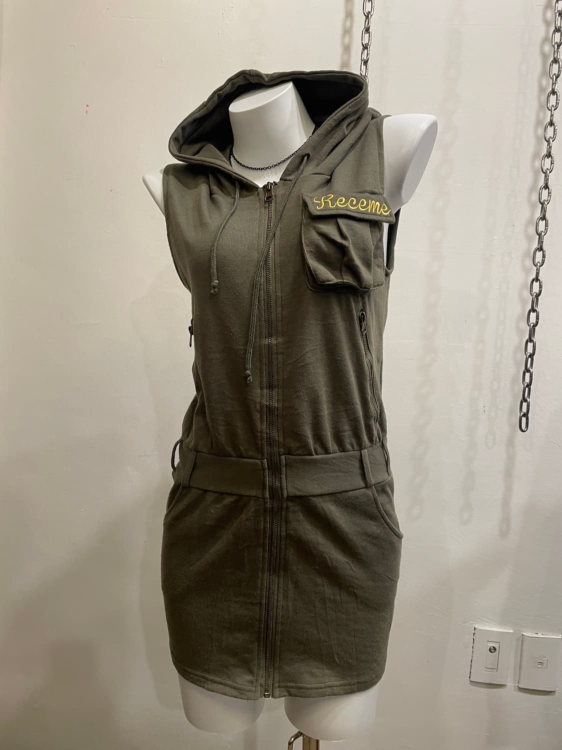 dig deep 디그딥 자수 레터링 카키 후드집업 미니원피스 y2k 상품이미지1