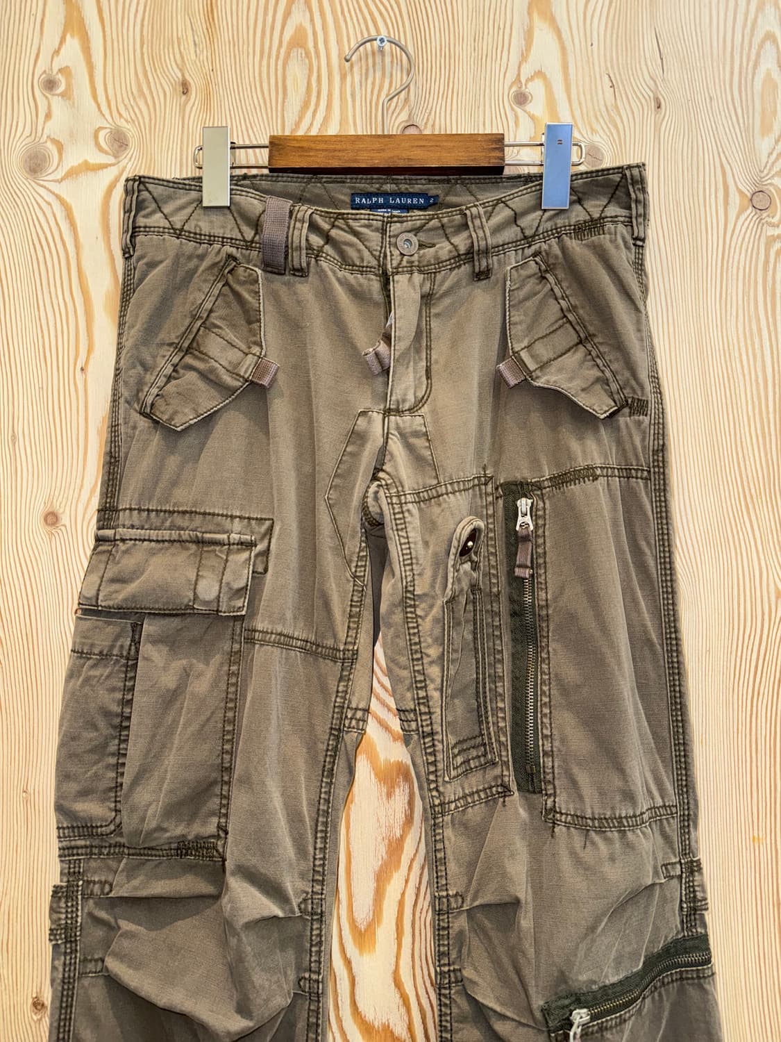 폴로 랄프로렌 스티치 멀티 포켓 카고팬츠 상품이미지3