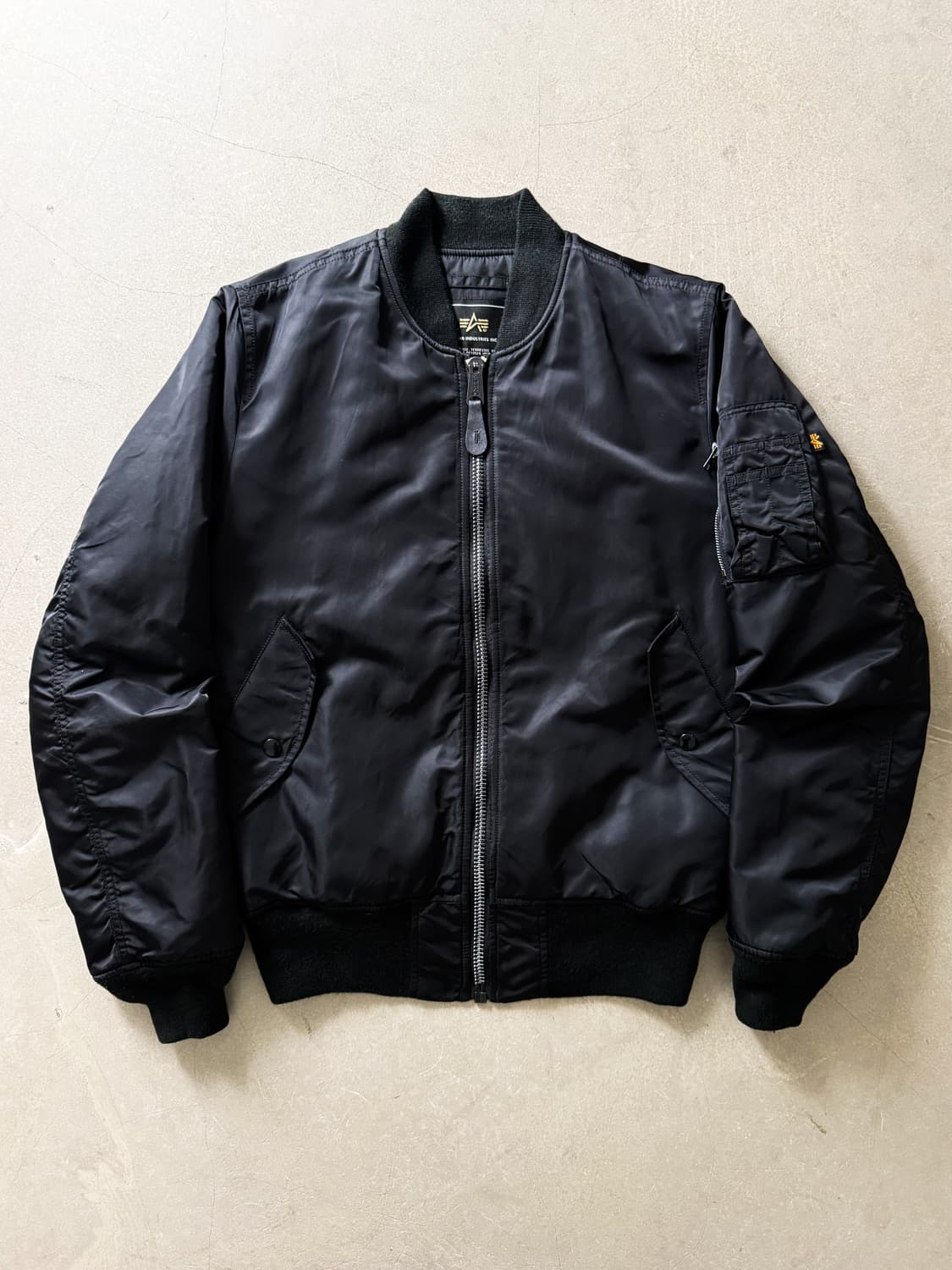 ALPHA INDUSTRIES MA -1 Bomber Jacket 상품이미지2
