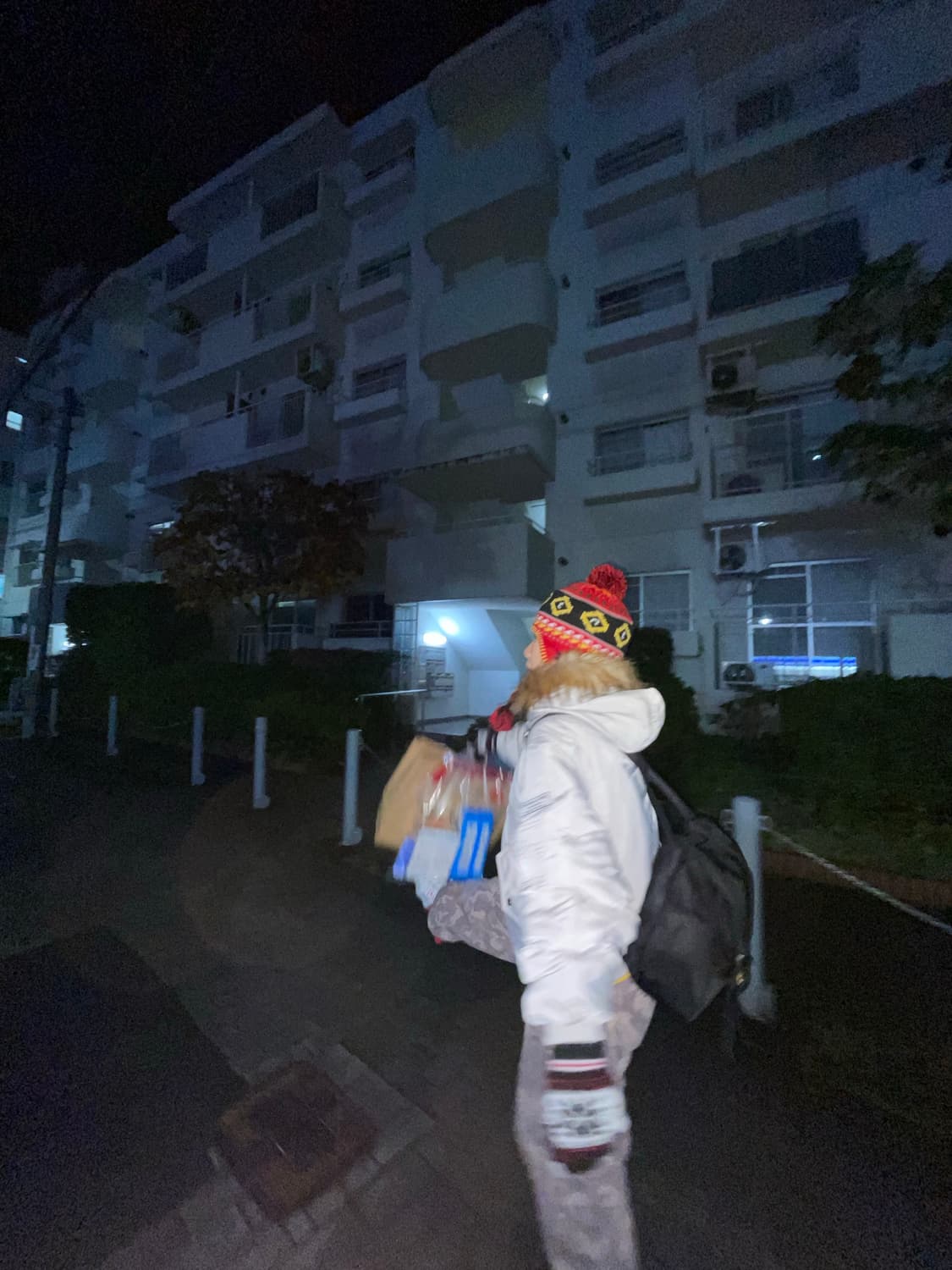 더뮤지엄비지터 fur hood metal logo ma-1 jumper 상품이미지6