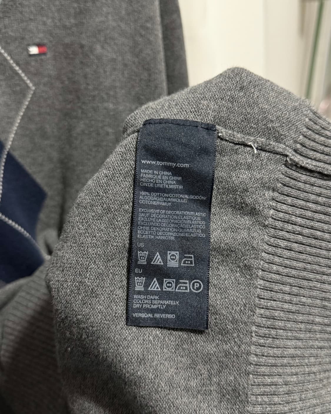 타미힐피거 그레이 & 블루 오버핏 아가일 니트 상품이미지6