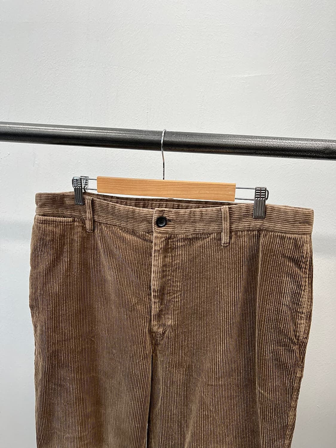 36-37) 헤지스 24fw 코듀로이 팬츠  상품이미지3