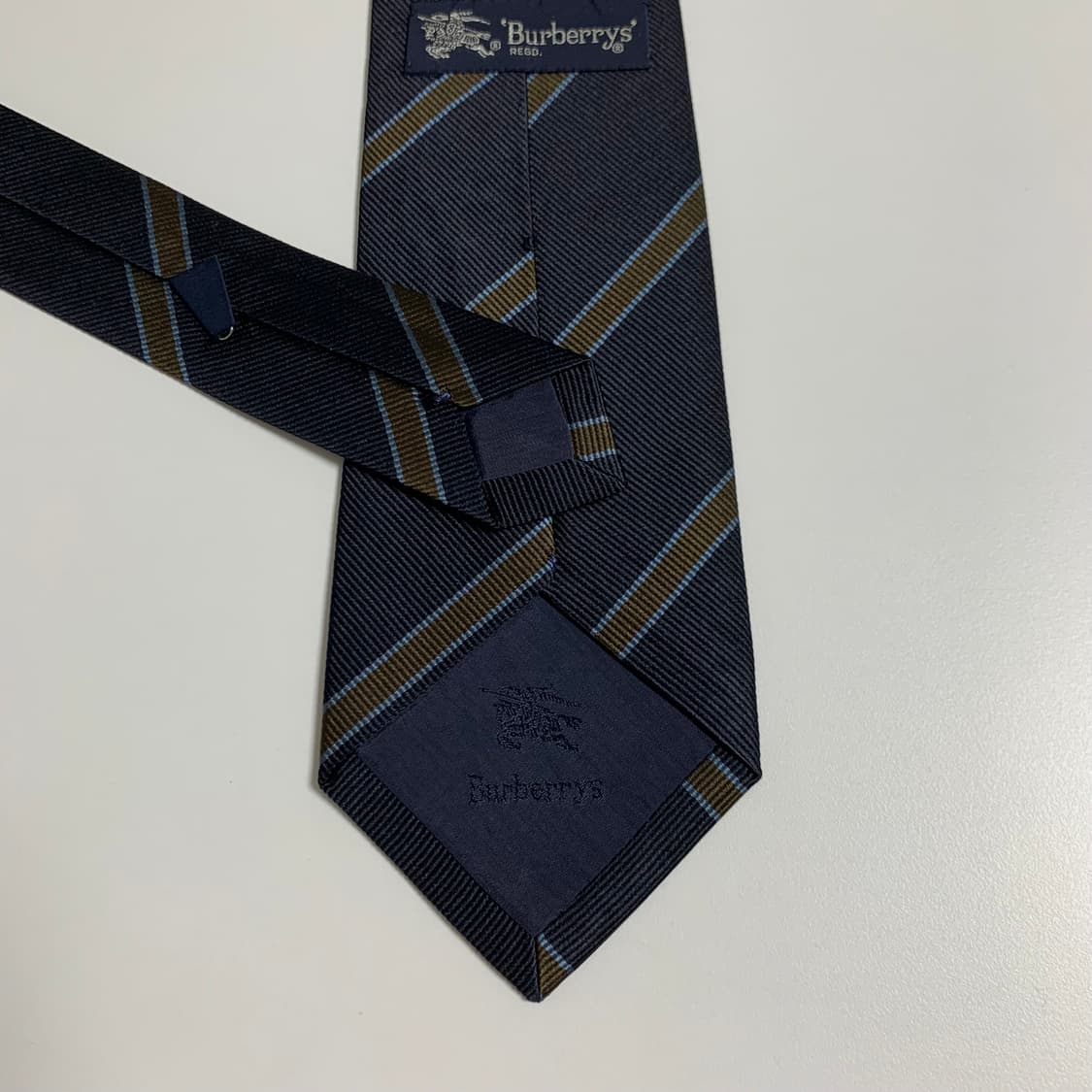 버버리(BURBERRY) 정장 스트라이프 넥타이 명품 A+등급 7.8cm 상품이미지6