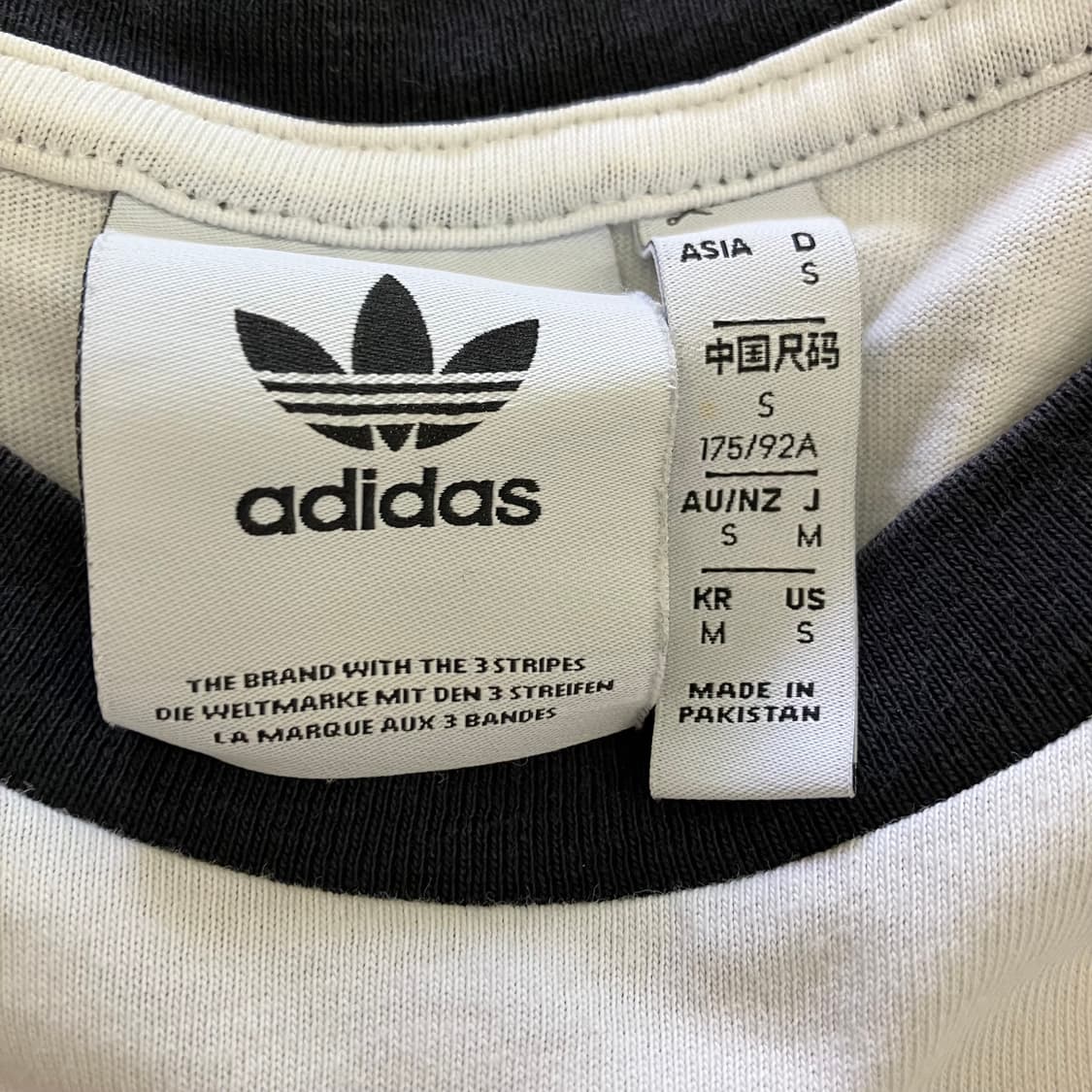 N133 아디다스 삼선 링거 반팔 상품이미지2