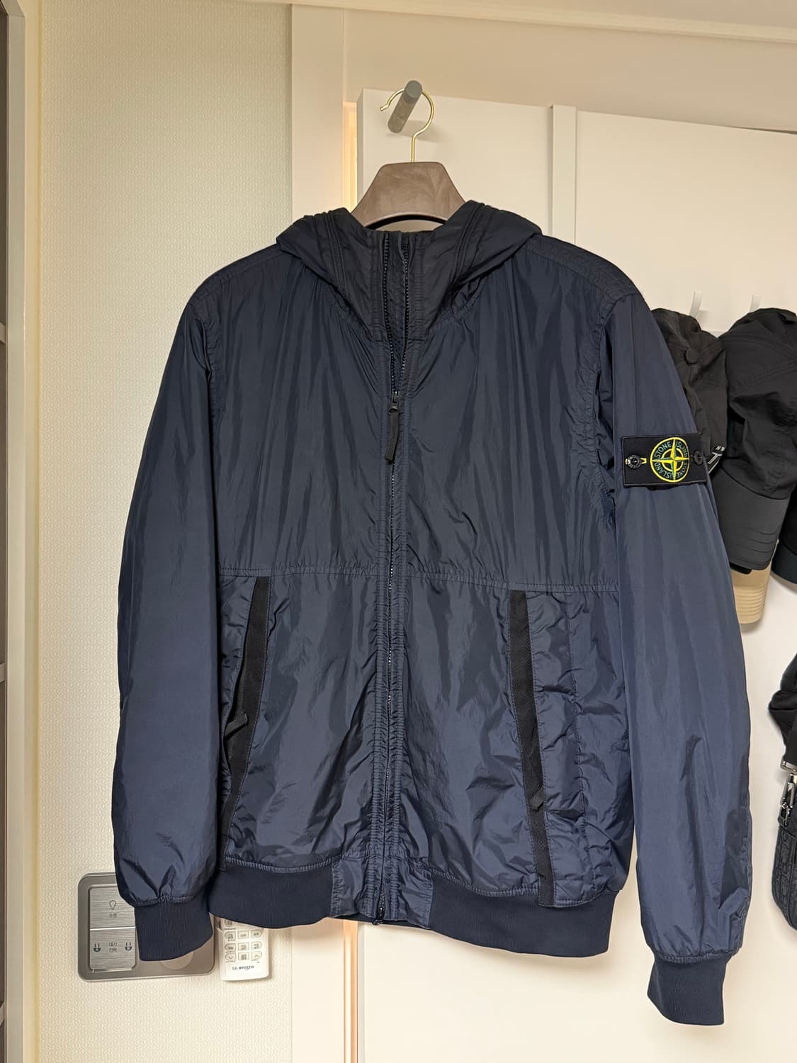 스톤아일랜드 나일론 후드 블루종(791540823 V0020) 후드집업 상품이미지1