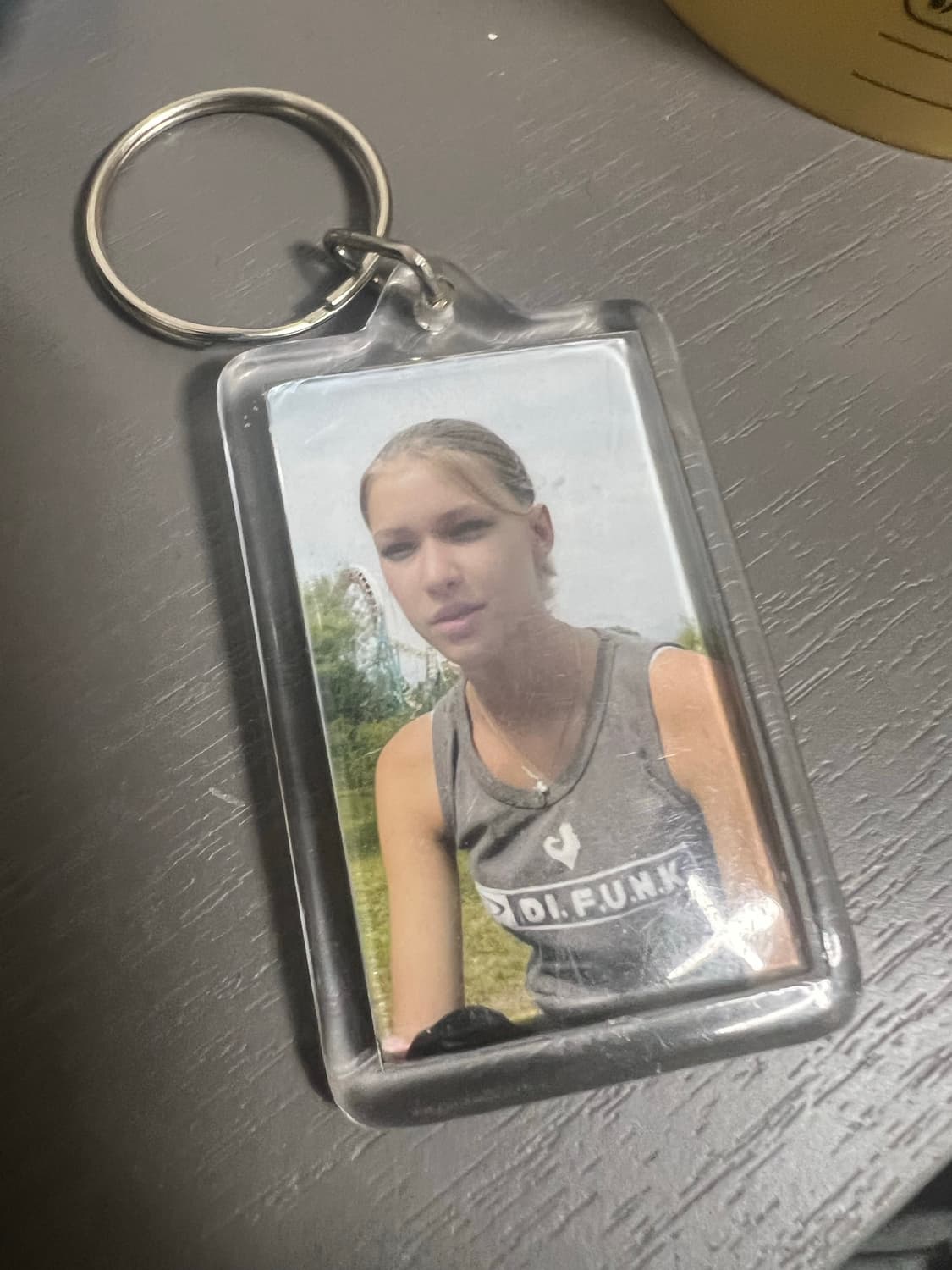 베이프 지갑키링 검정치마 티셔츠 굿즈 모자등 상품이미지6