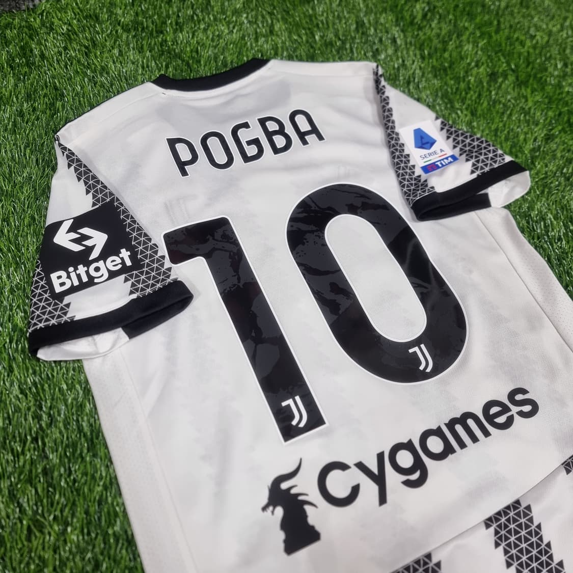22-23시즌 유벤투스 홈 유니폼 #10 포그바 상품이미지3