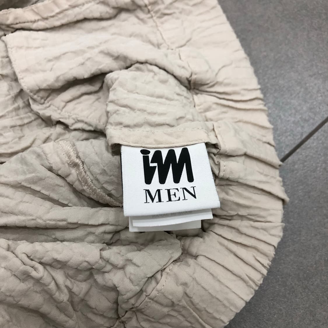 아이엠맨 immen 이세이미야케 옴므플리세 시어서커 팬츠 3 상품이미지3