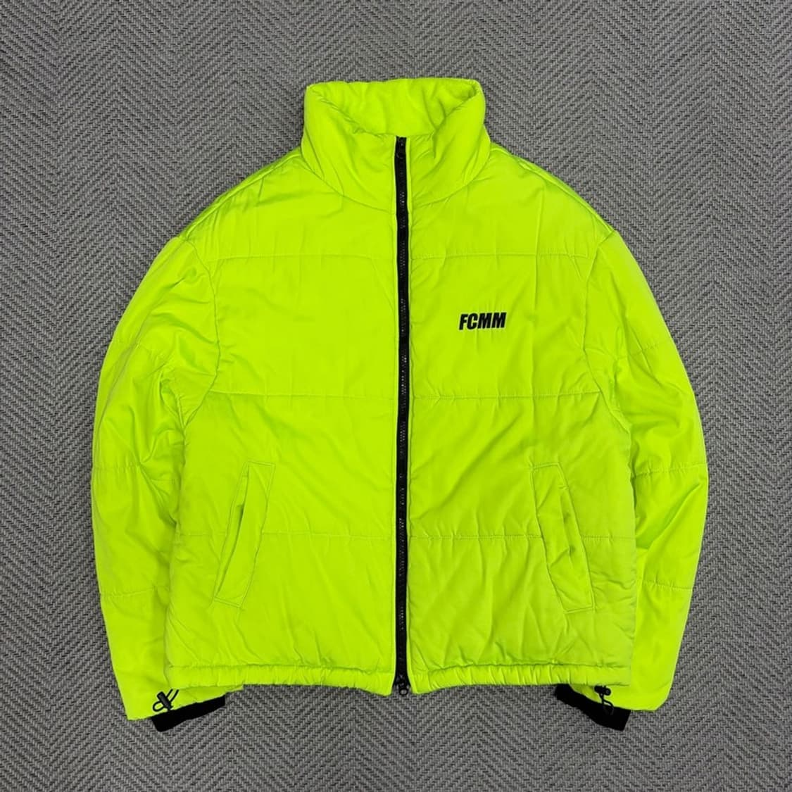 Fcmm 네온 패디드 점퍼 v1252 상품이미지1