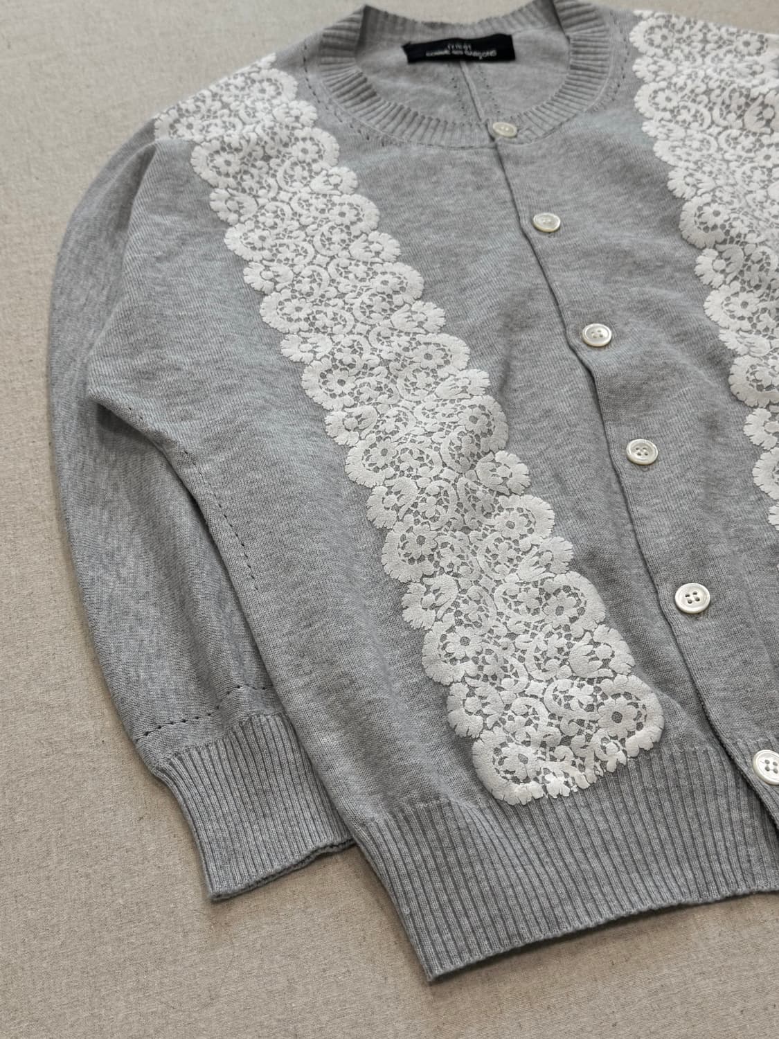 꼼데가르송 17ss 레이스 트림 가디건 상품이미지2