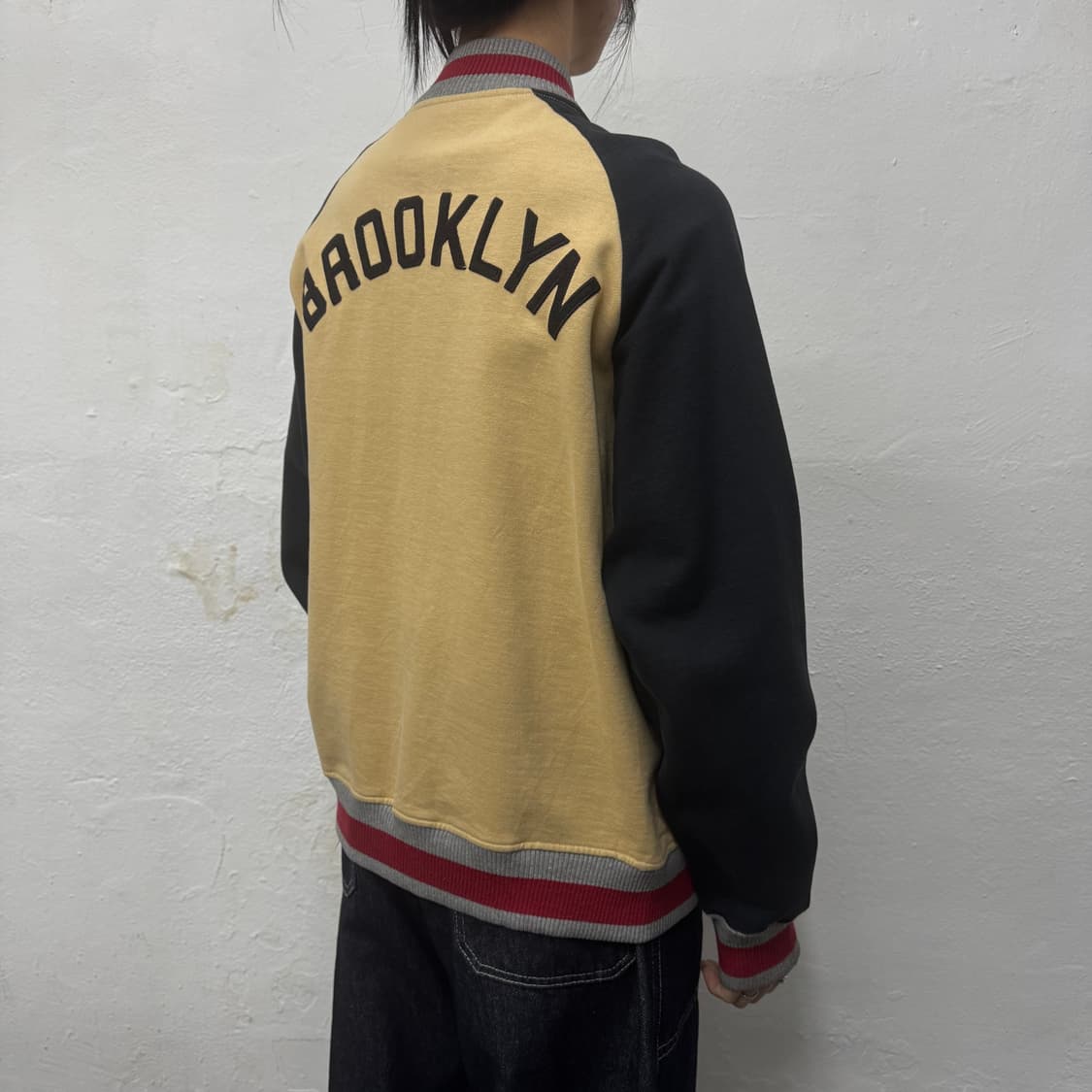 LONGPINE 베이지컬러 컬러블록 코튼 혼방 스냅버튼 스웨트 자켓 상품이미지2