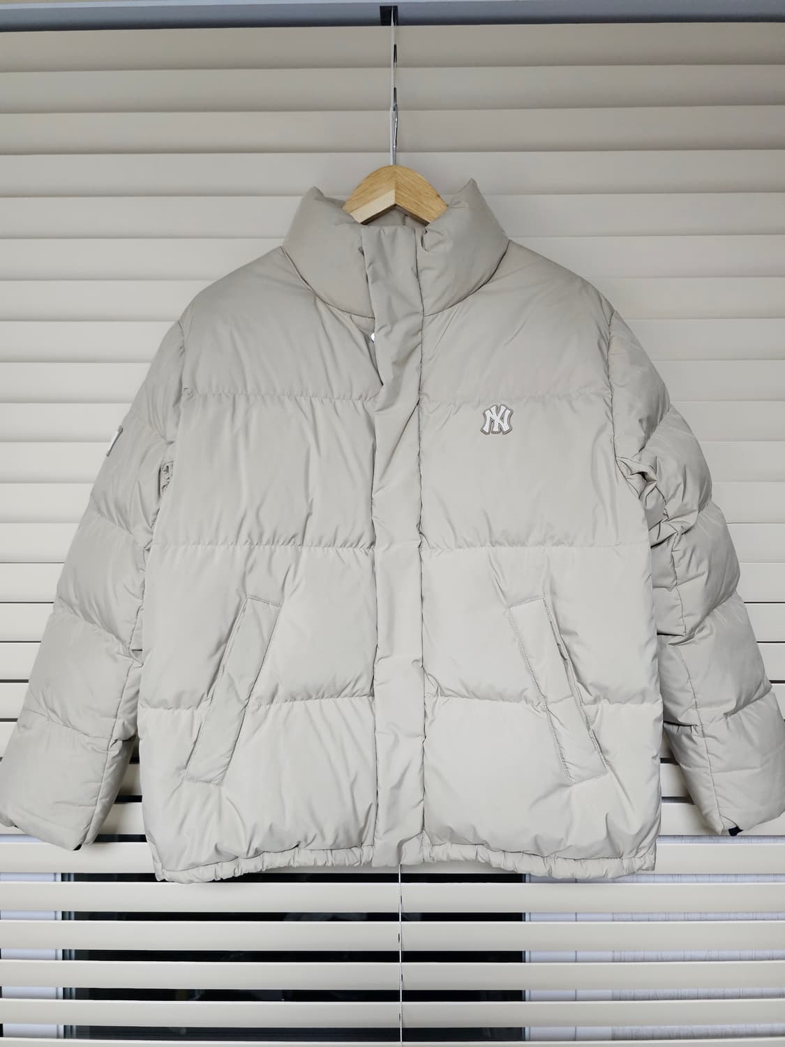 MLB 남녀공용 베이직 덕다운 숏패딩 XS 상품이미지1