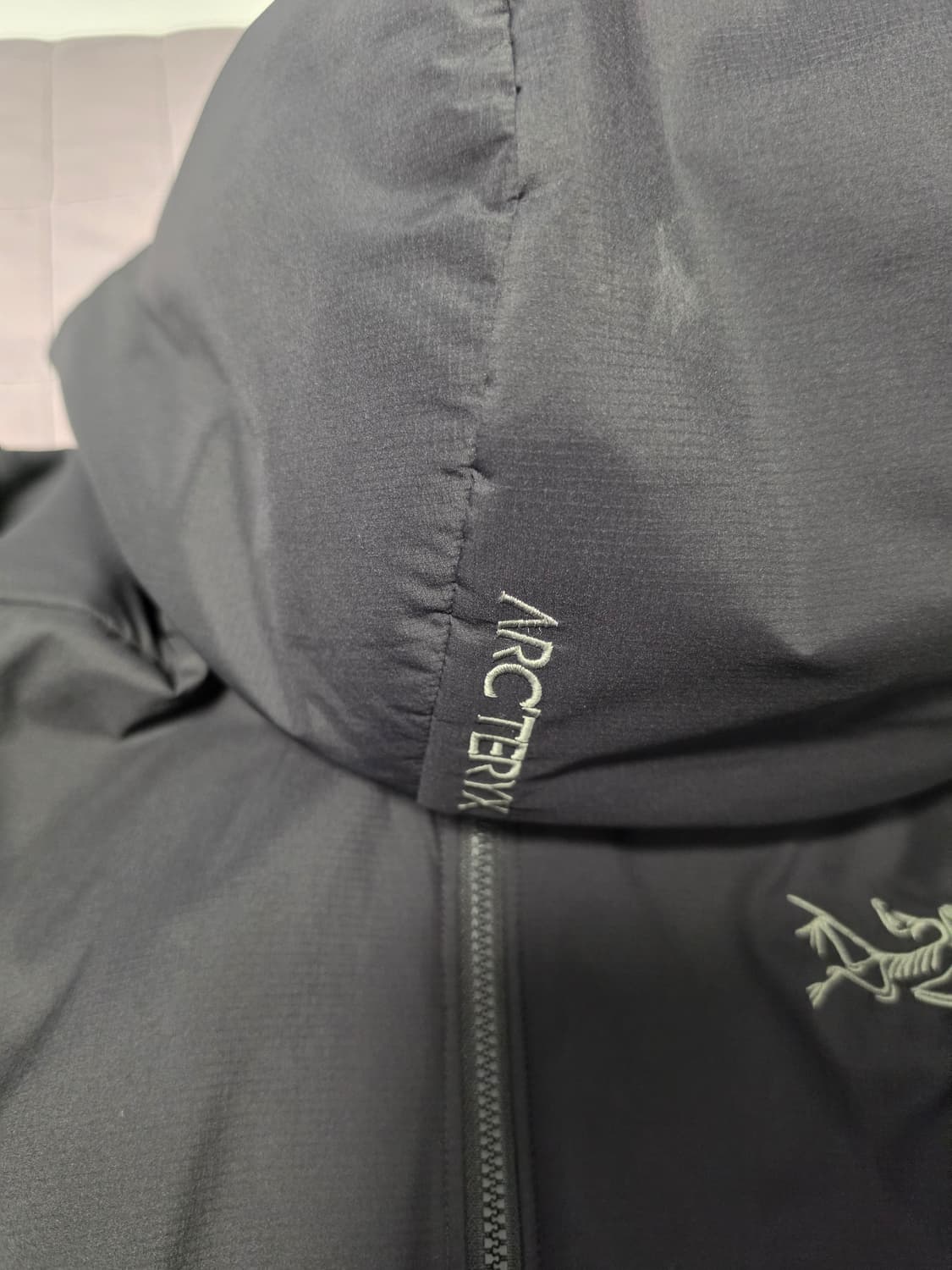 아크테릭스 아톰 블랙 후디 l  상품이미지7