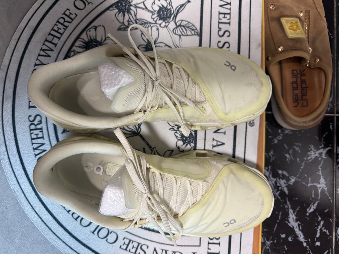 온 러닝 x 포스트 아카이브 팩션 (파프) 클라우드몬스터 2 시들링 화이 상품이미지1