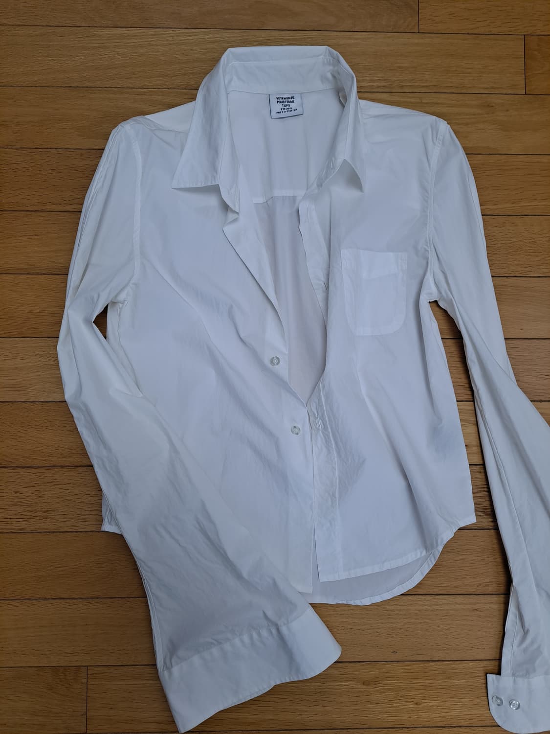 VETEMENTS 여성용 화이트 셔츠 M 상품이미지7