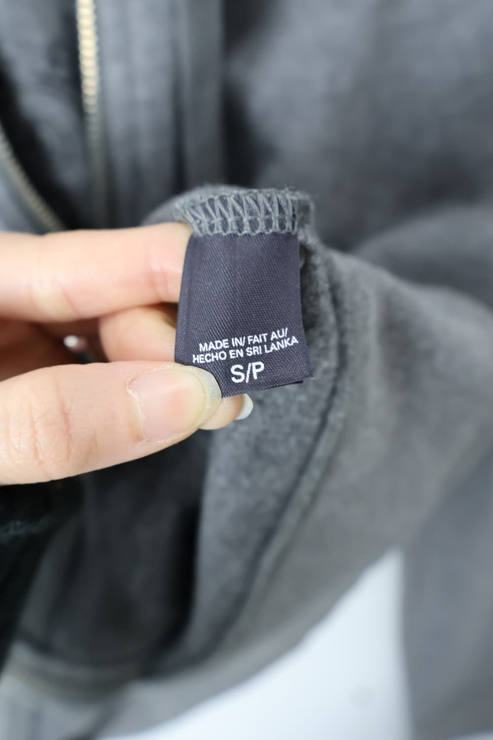 Victoria's Secret Sequin Heart Zip up 상품이미지10