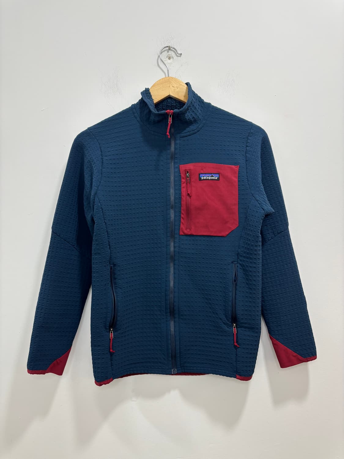 파타고니아 r1 와플 자켓 상품이미지5