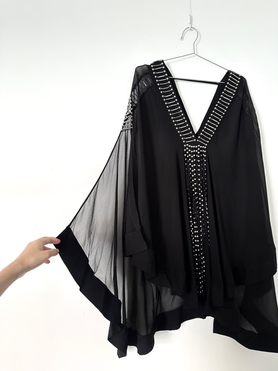 beads work layered top / black 상품이미지3