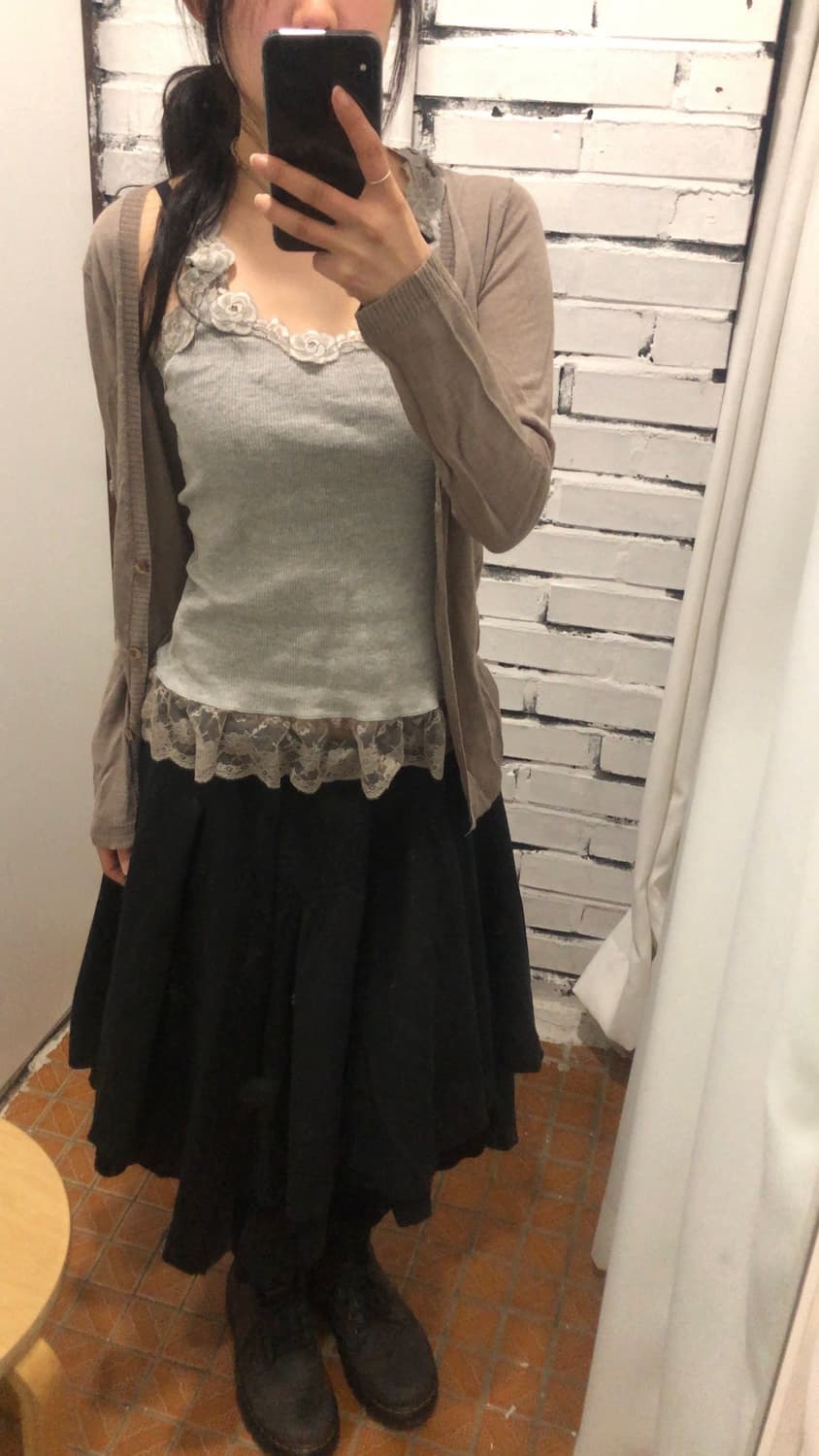 블랙 디테일 스커트 상품이미지3