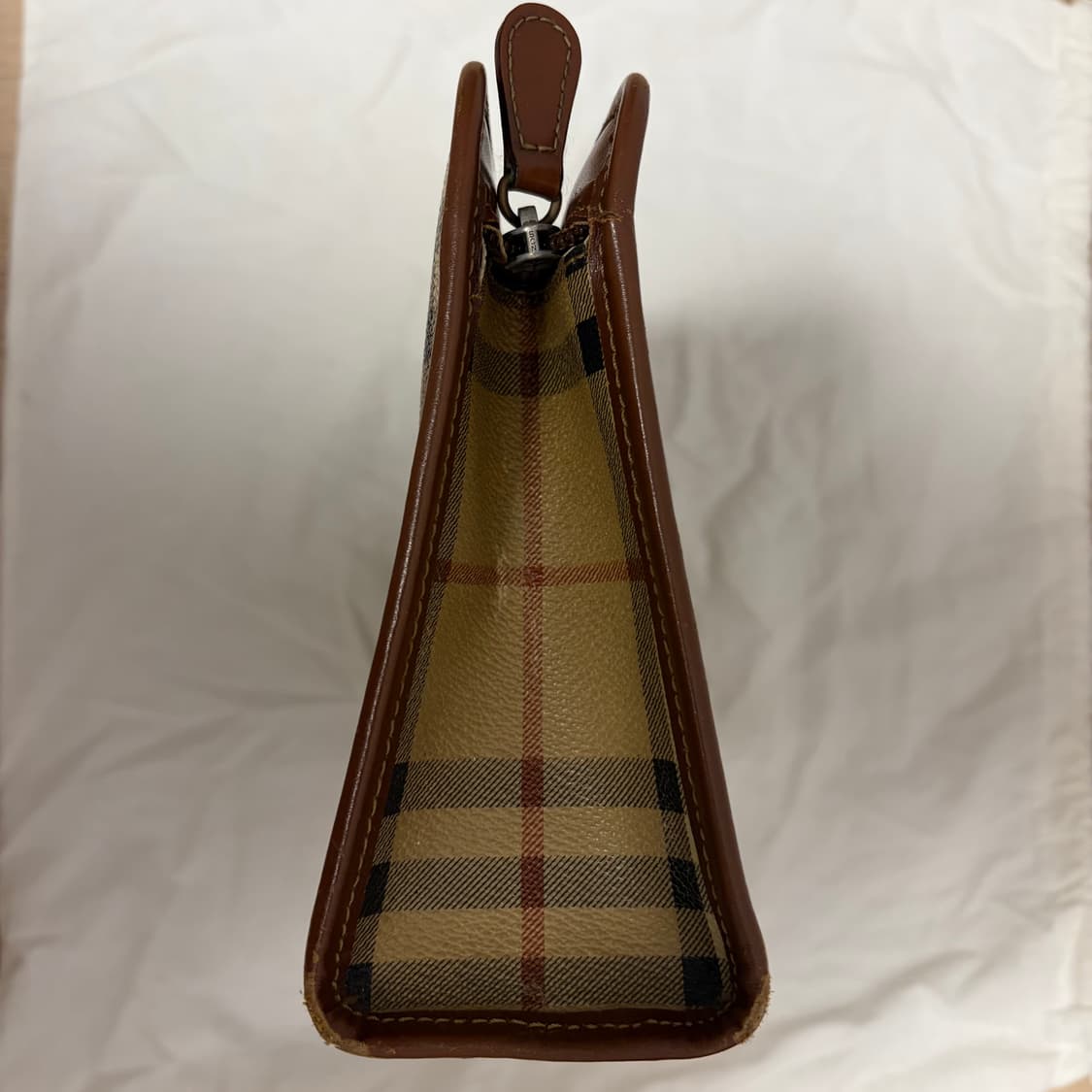 버버리 클래식 클러치백 상품이미지6