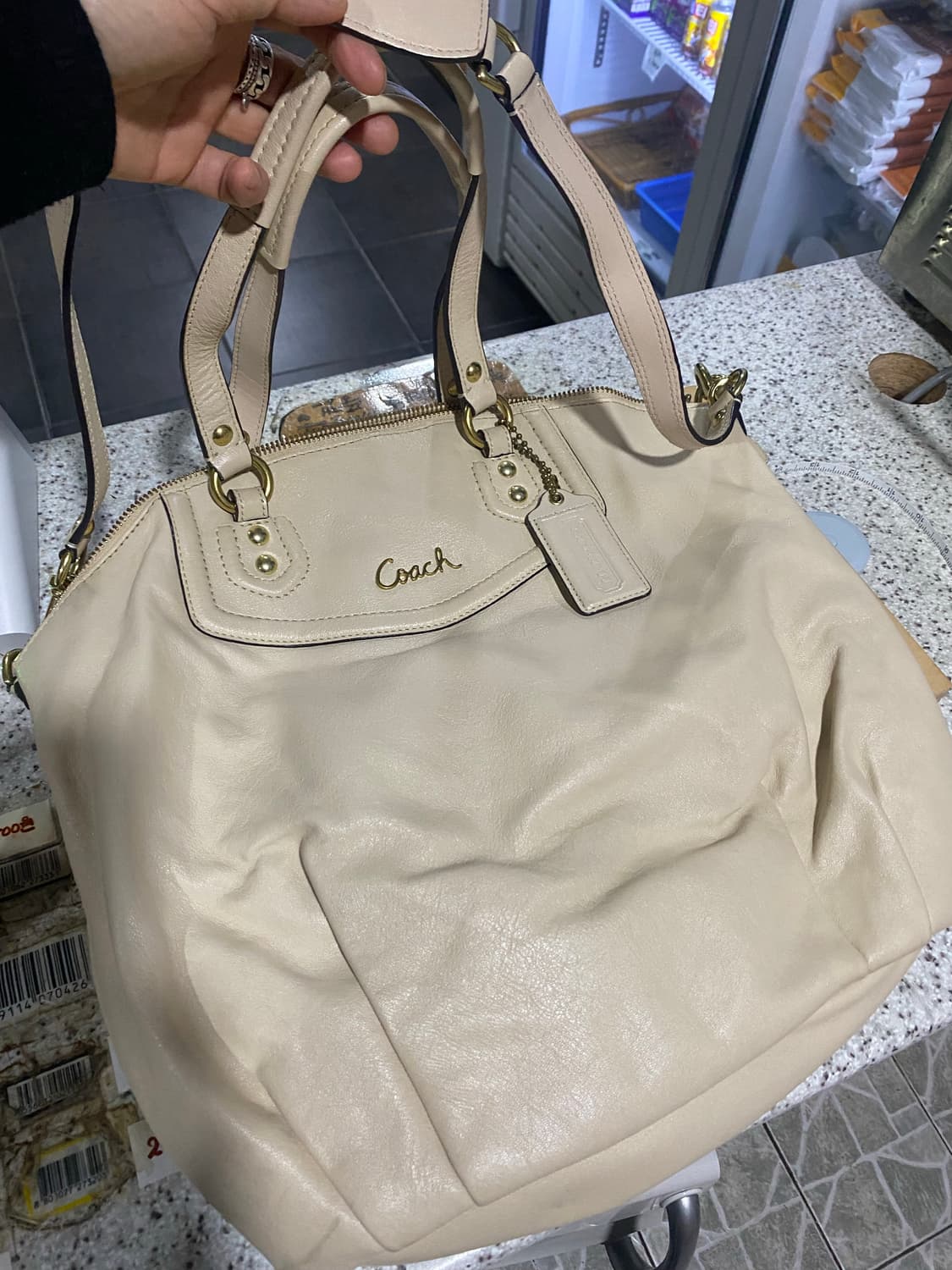 코치 아이보리 가죽 백 상품이미지10