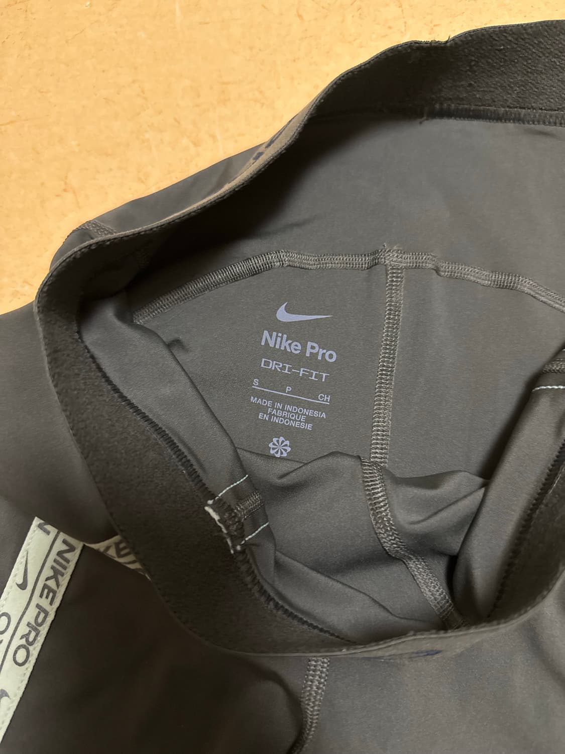 나이키 러닝 타이즈 상품이미지3