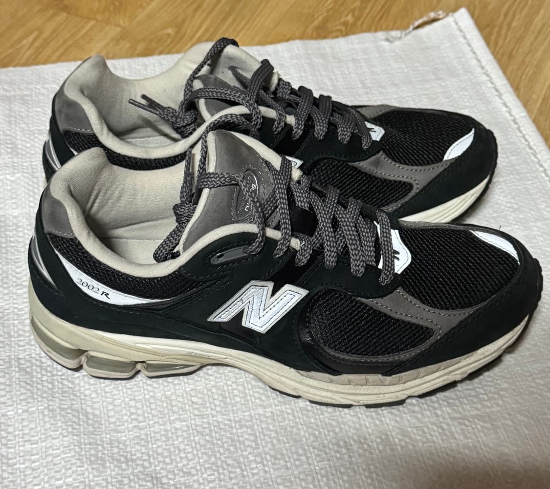 뉴발란스 2002r 블랙 상품이미지3