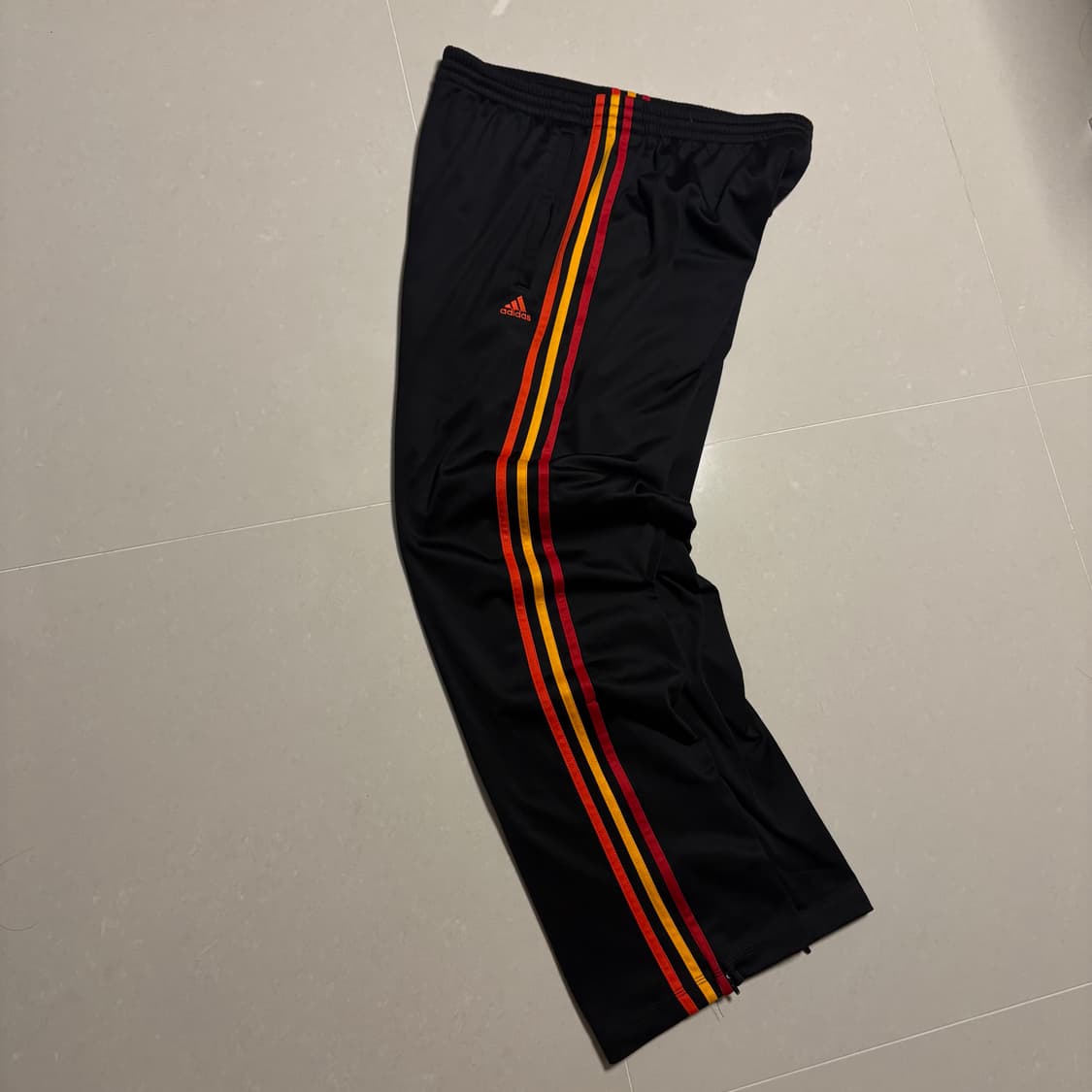 정품 아디다스 JPN 사이드라인 블랙 트랙팬츠 트레이닝 바지 상품이미지4