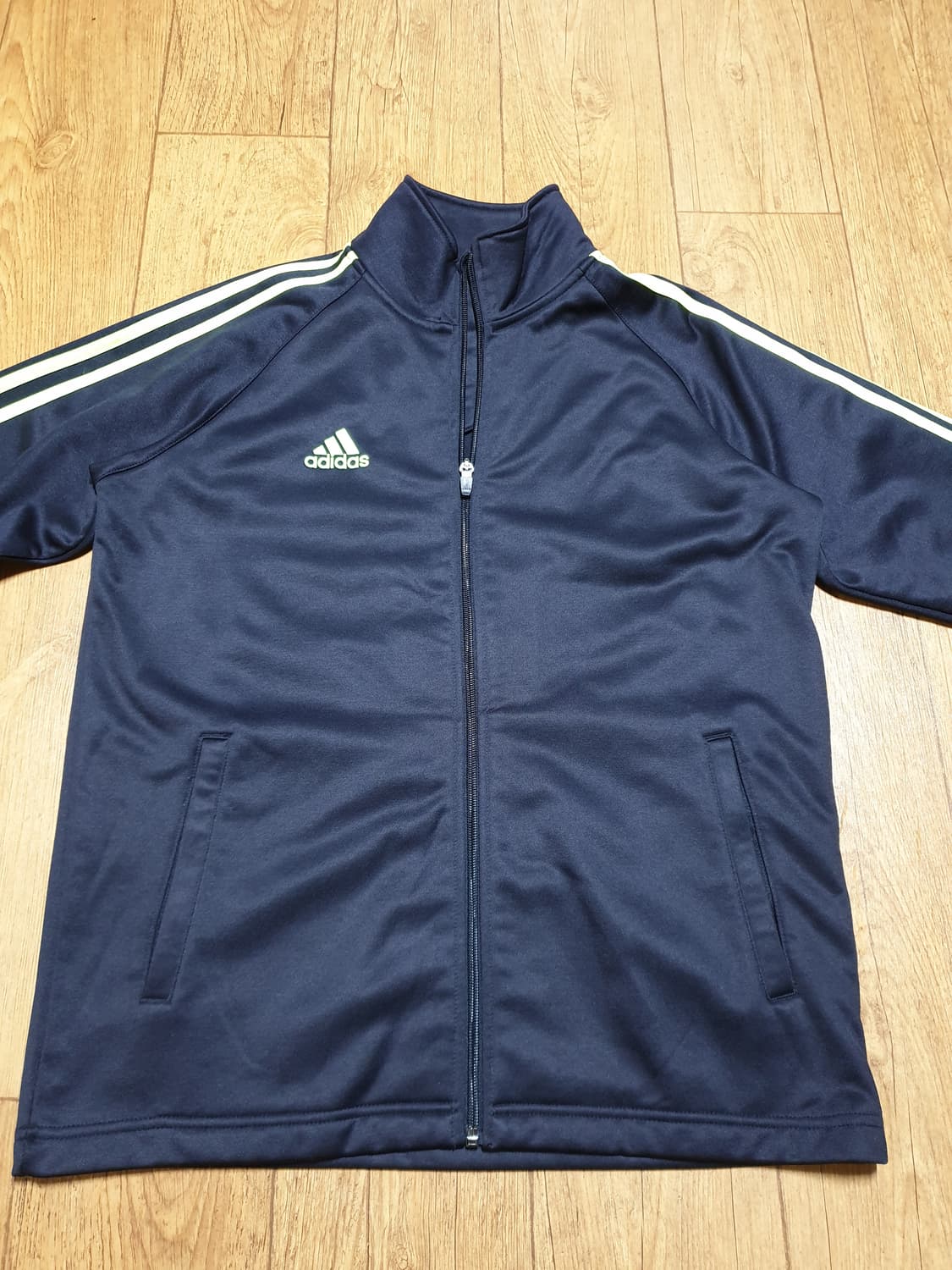 1179 아디다스 운동복 집업 95 사이즈입니다 상품이미지1