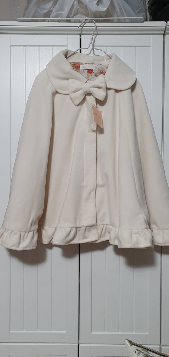 리즈리사 망토 리본 코트 상품이미지1