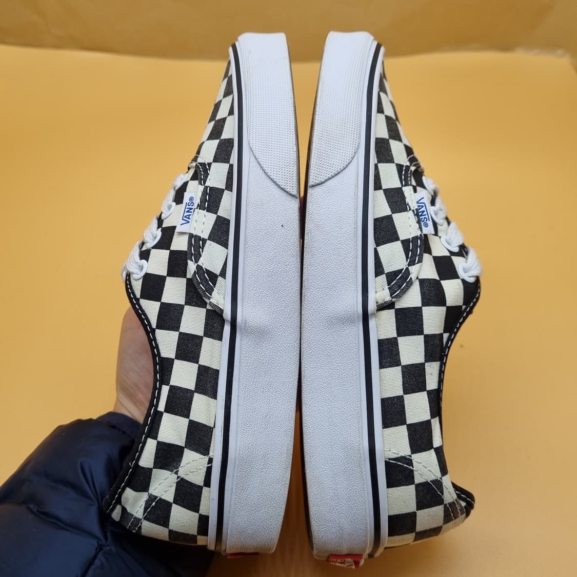 반스 클래식 체커보드 여성스니커즈235  상품이미지5