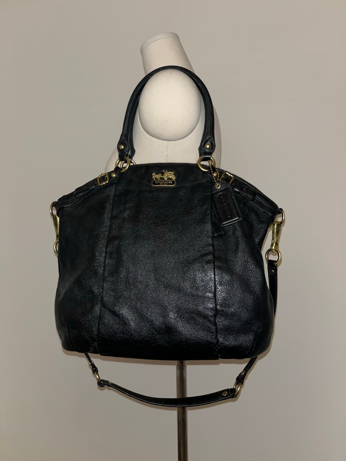 🎉BLACK FRIDAY🎉 Coach black bag 상품이미지1