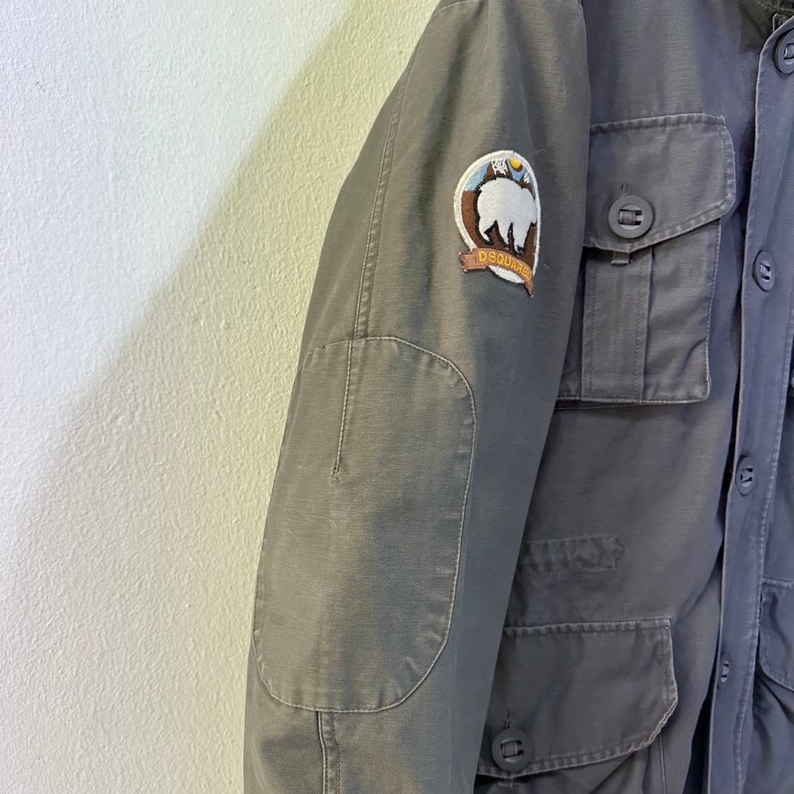 XL 디스퀘어드2 그레이 야상점퍼 상품이미지3