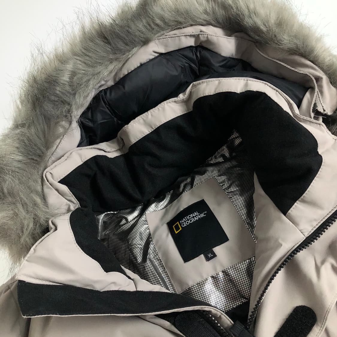 내셔널지오그래픽 유틸리티 패딩 XL 상품이미지2