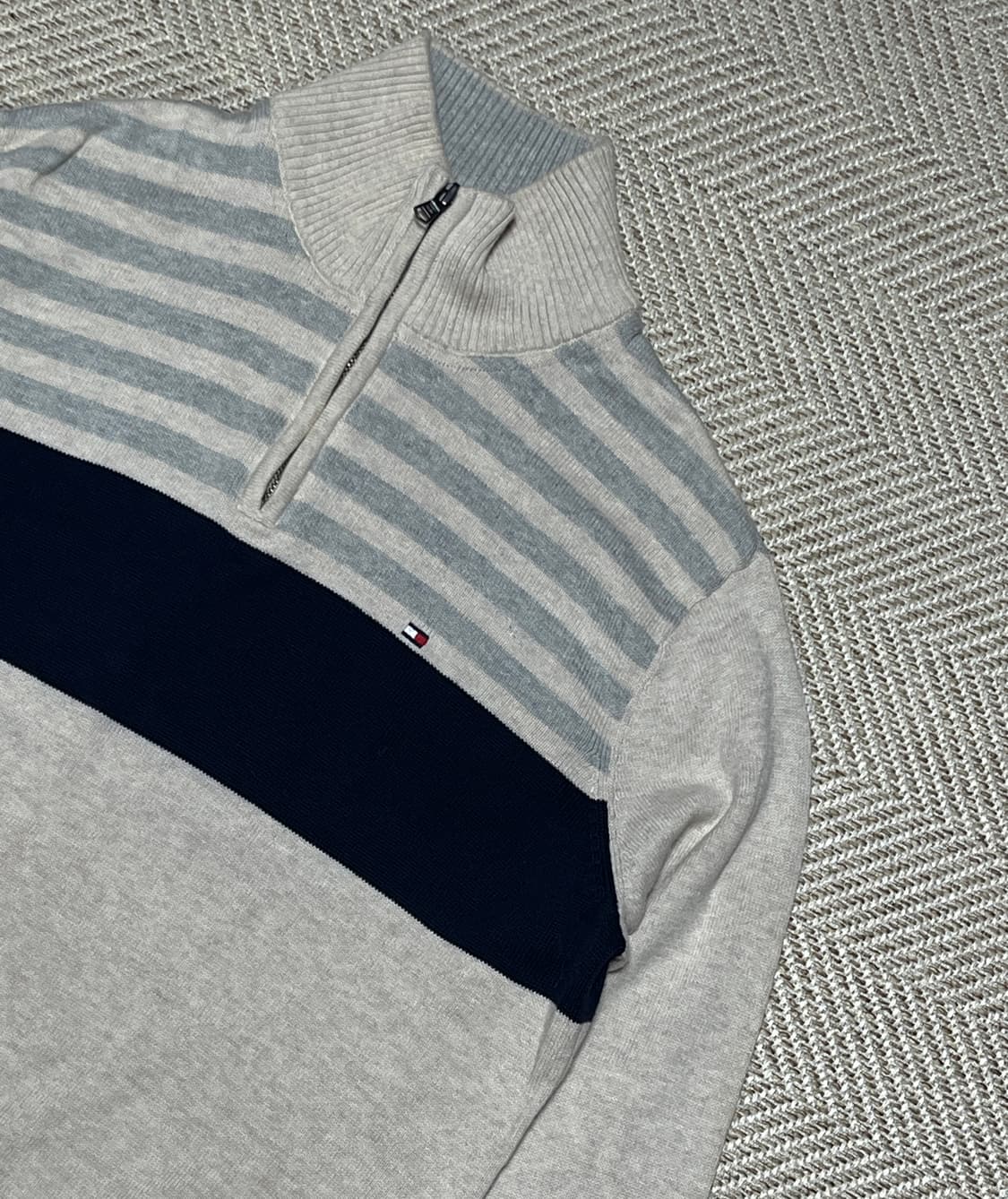 공용 타미힐피거 스트라이프 반집업 니트 스웨터 M 상품이미지7